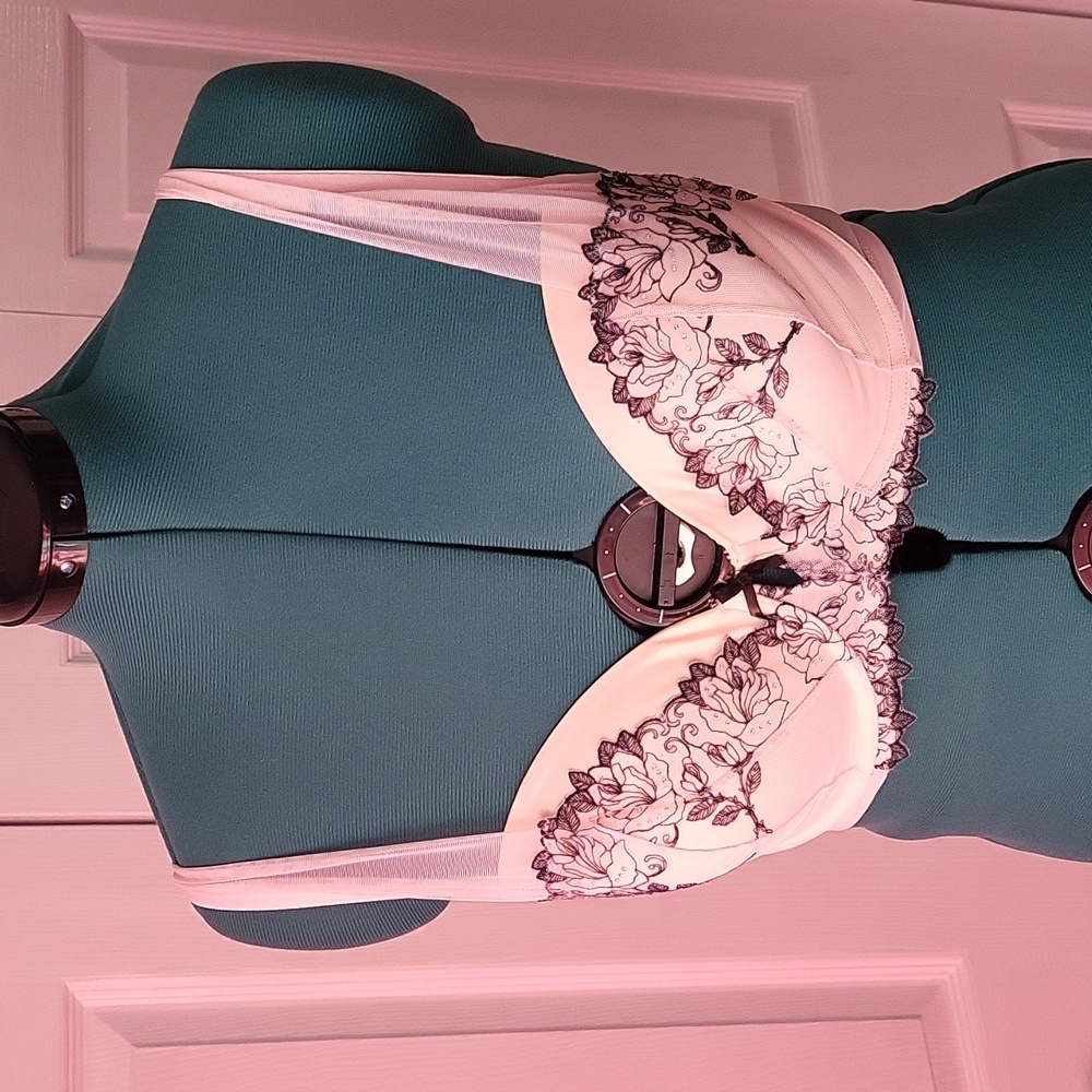 Victorias Secret Dream Angels Bra 36DD